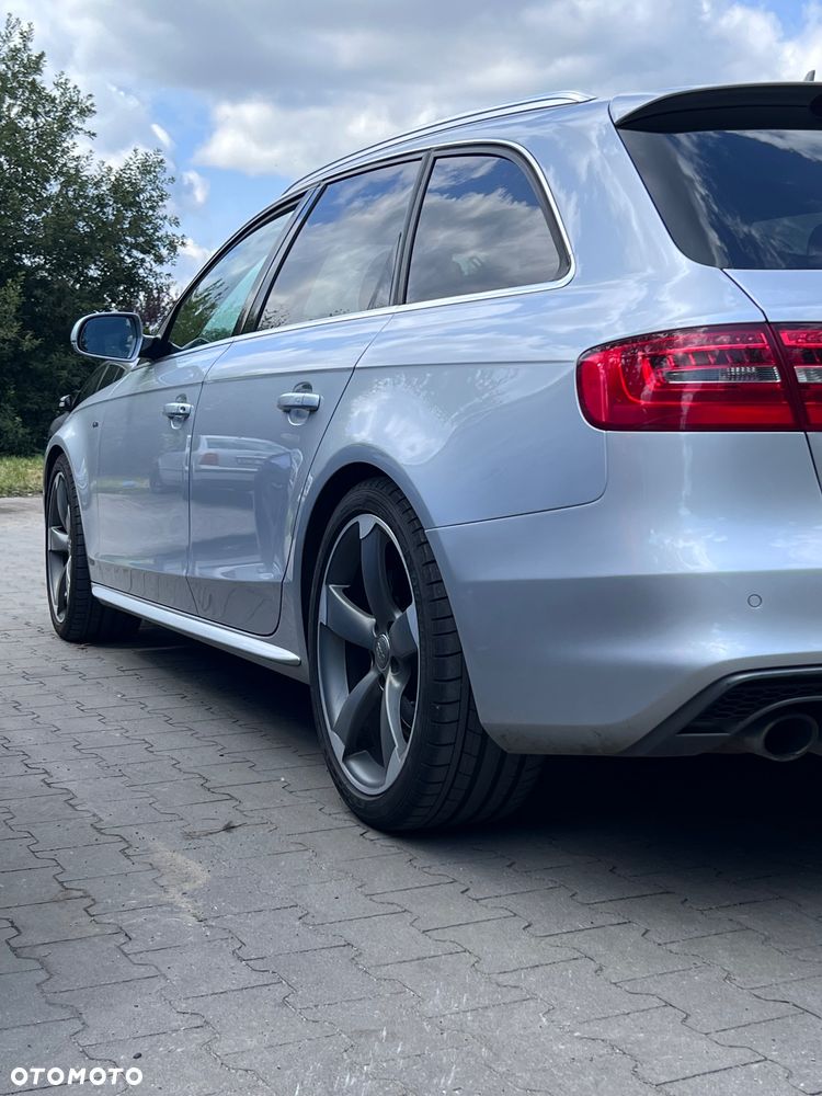Audi A4 Avant - 2