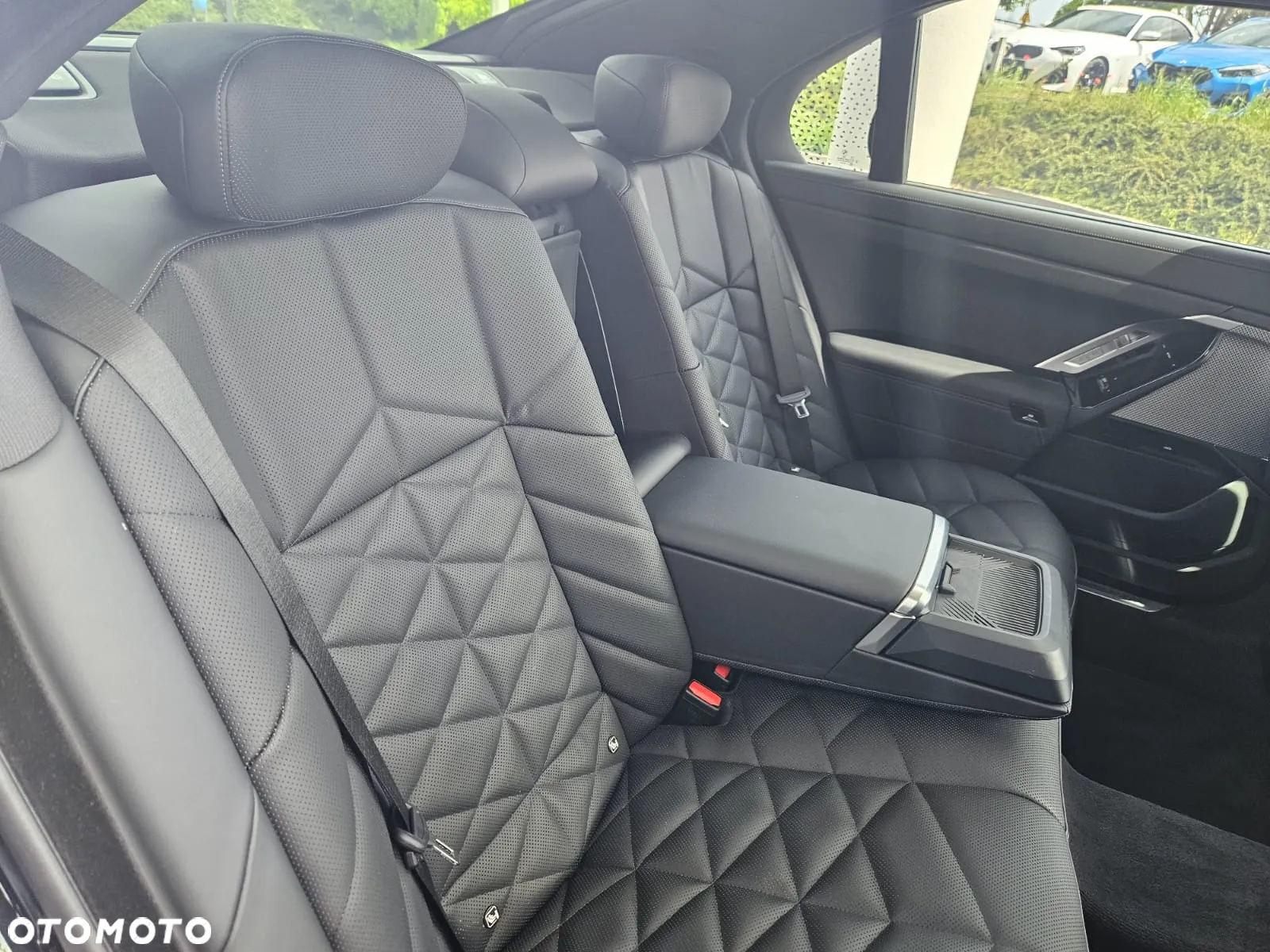 BMW Seria 7 740d xDrive - 17