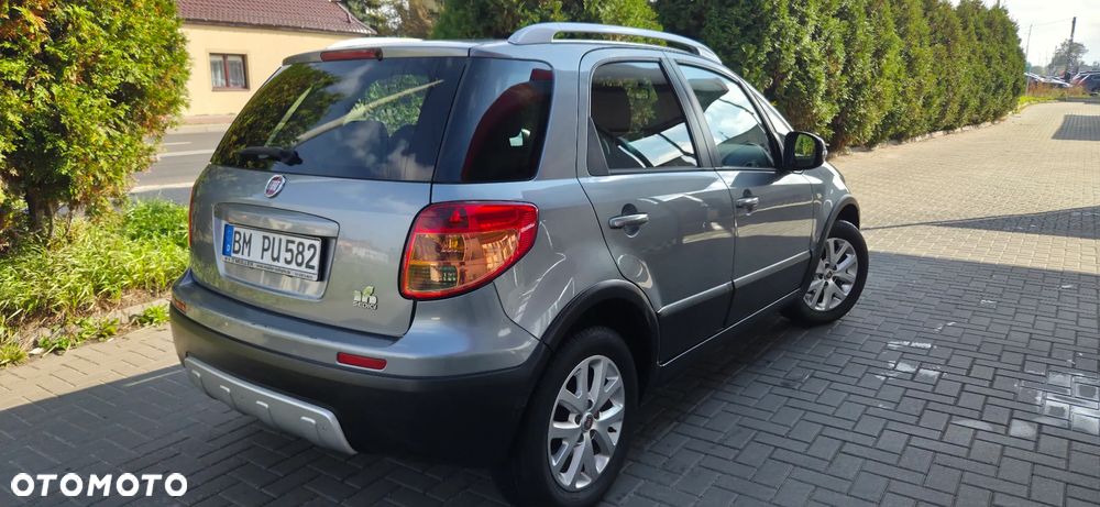 Fiat Sedici 1.6 16V 4x2 Emotion - 11