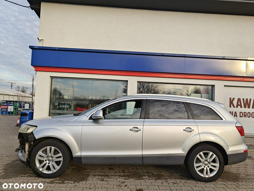 Audi Q7 - 4