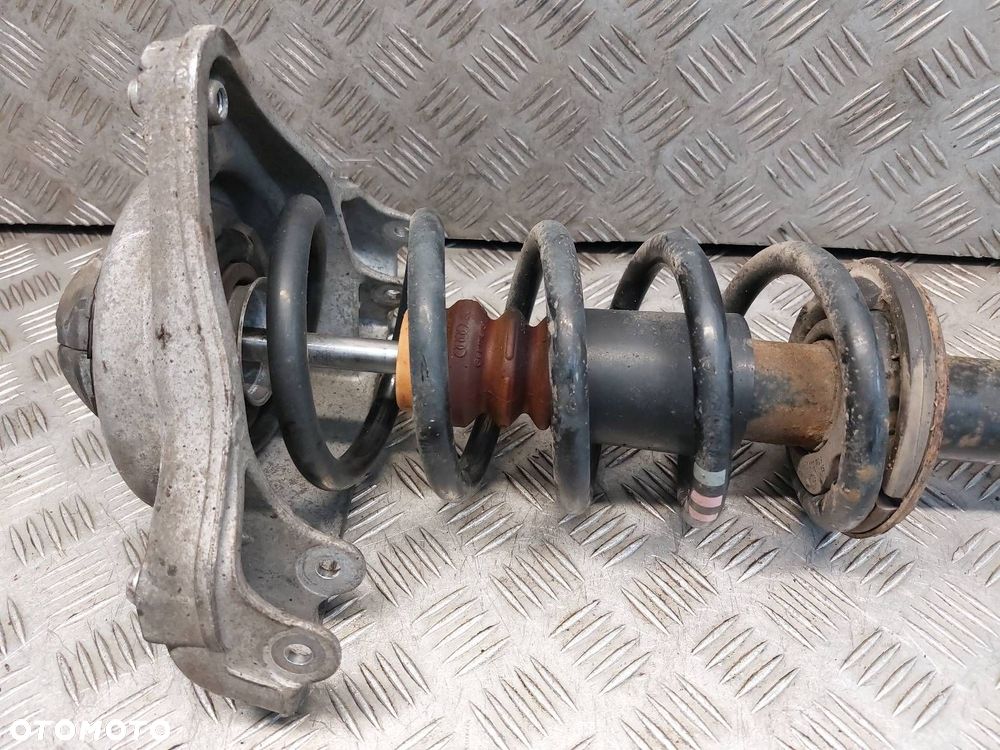 AMORTYZATOR LEWY + PRAWY PRZÓD KOMPLET AUDI A6 C6 2.4 V6 - 9