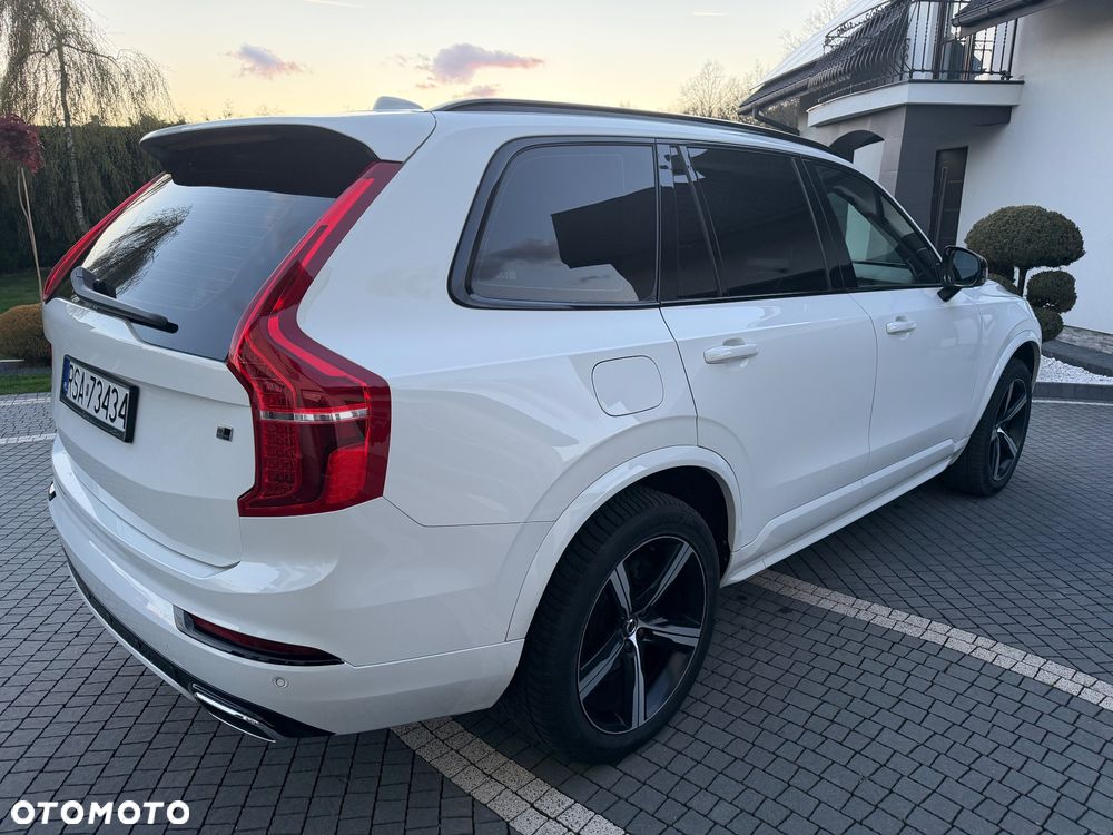 Volvo XC 90 B5 D AWD R-Design - 23