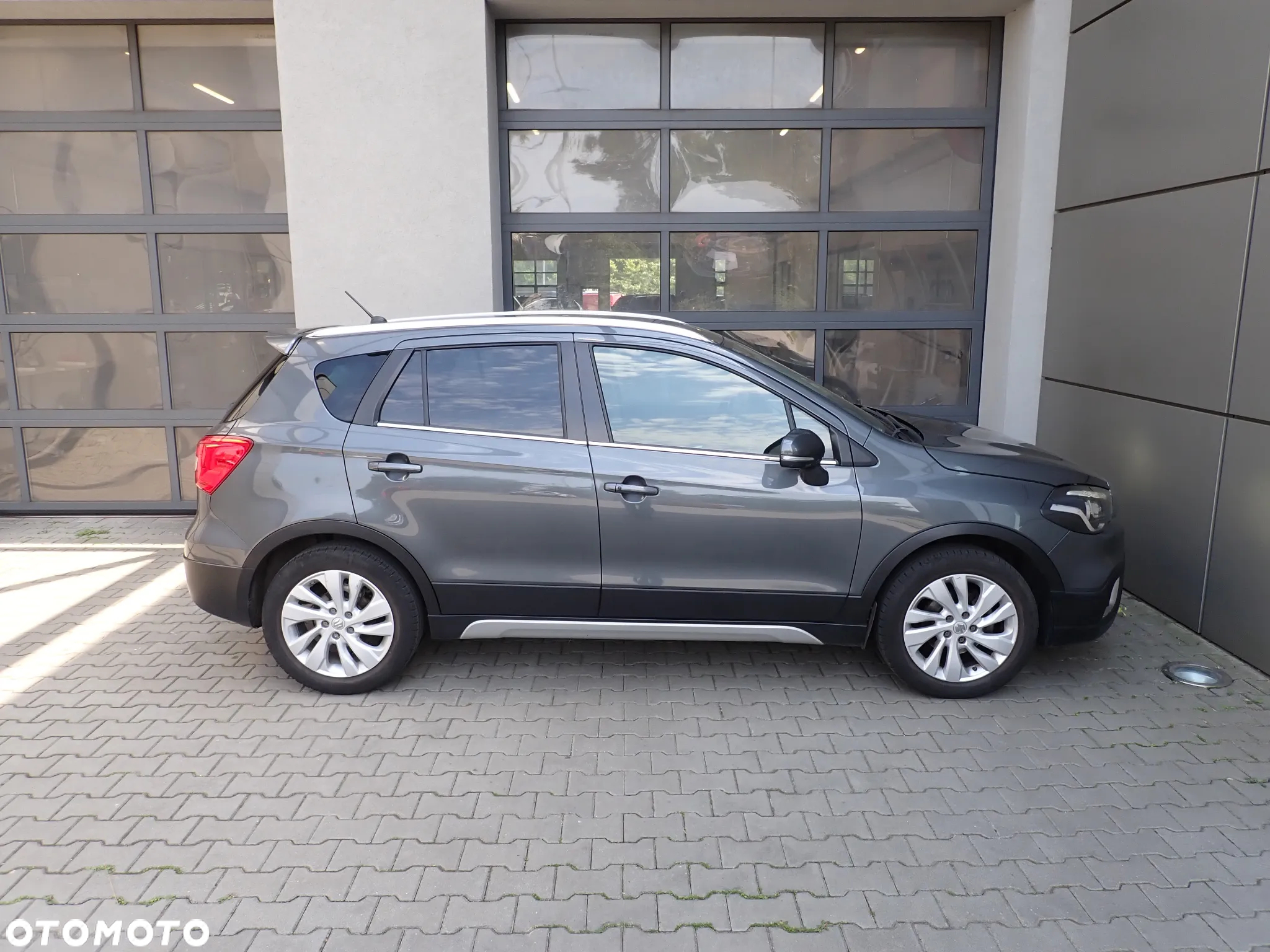 Suzuki SX4 S-Cross 1.0 T Premium - 6