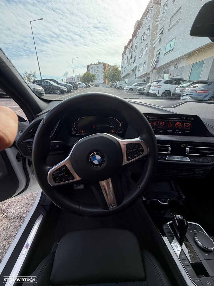 BMW 116 d Pack Desportivo M Auto - 9