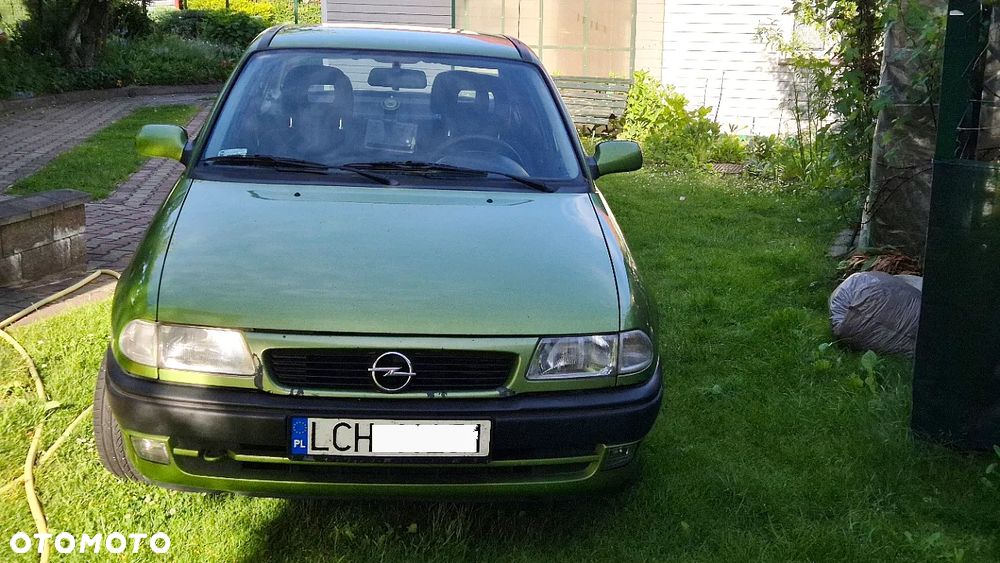 Opel Astra 1.6 - 3