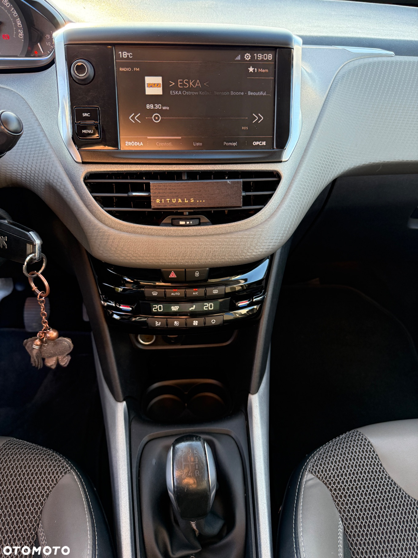 Peugeot 2008 1.6 BlueHDi Crossway - 13