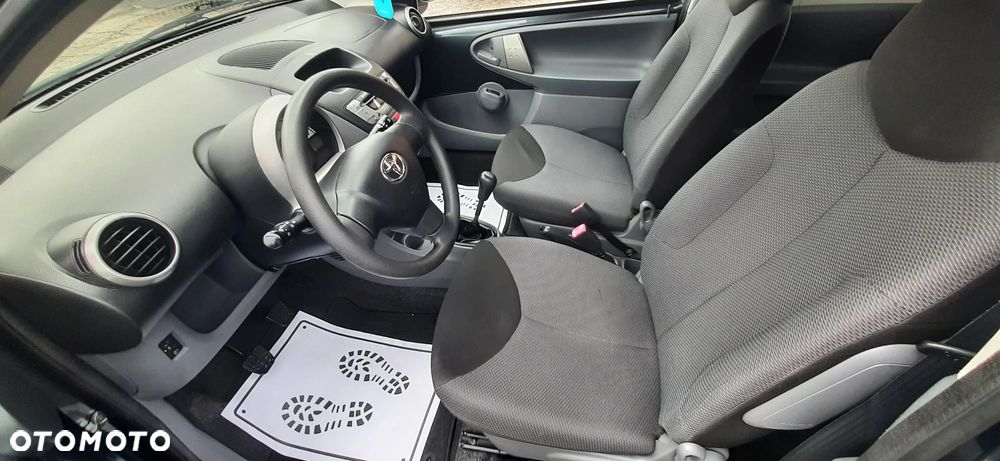 Toyota Aygo - 26