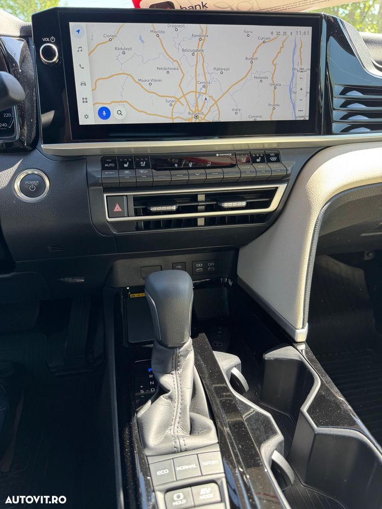 Toyota Camry 2.5 Business - 21