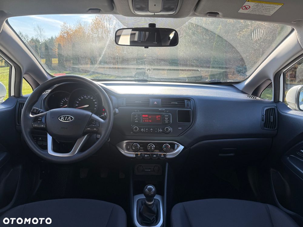 Kia Rio 1.2 Attract - 15