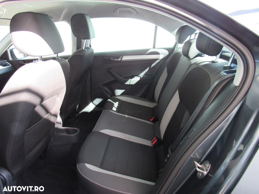 Skoda RAPID 1.0 TSI Ambition - 14