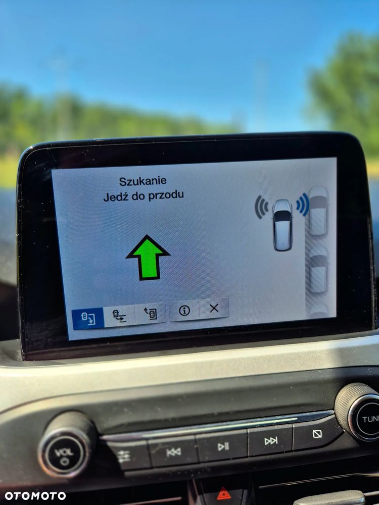 Ford Focus 1.5 EcoBlue SCR Connected - 22