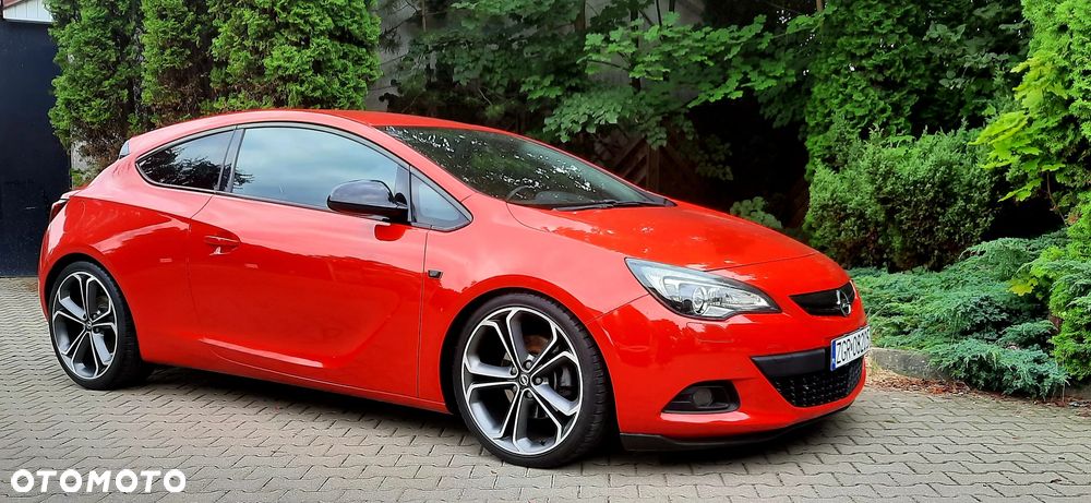 Opel Astra 1.6 T Sport - 1