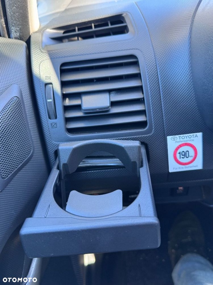 Toyota Auris - 16