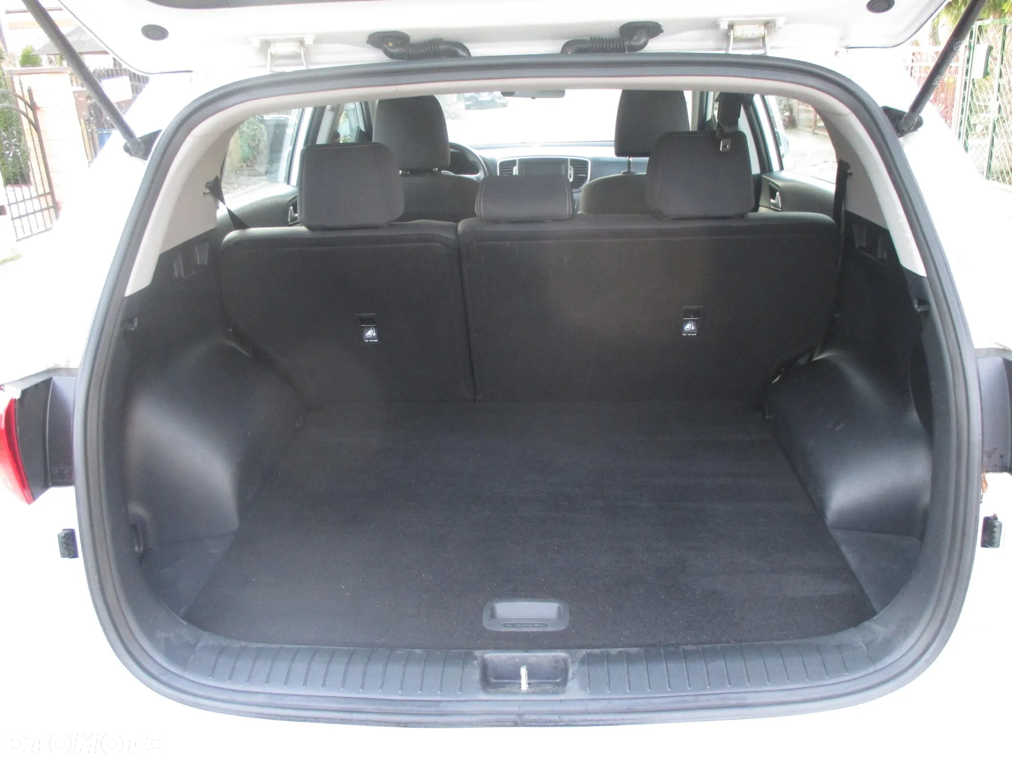 Kia Sportage 1.6 GDI L 2WD - 13