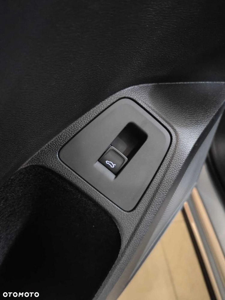 Volkswagen Tiguan Allspace 2.0 TDI SCR Comfortline DSG - 10