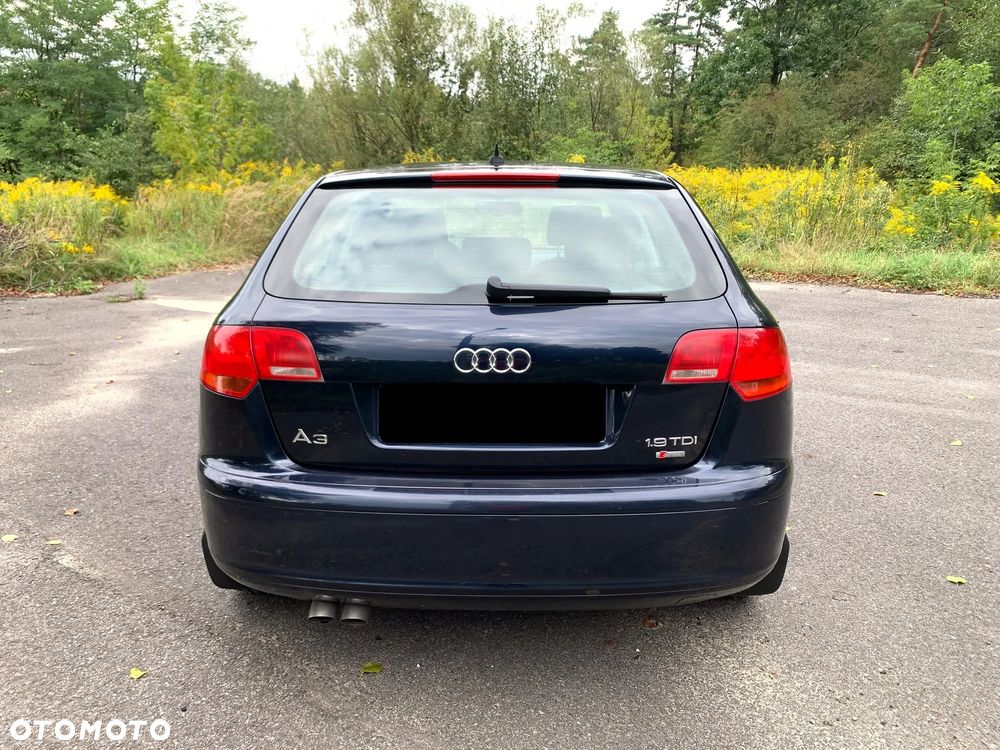 Audi A3 Sportback - 7