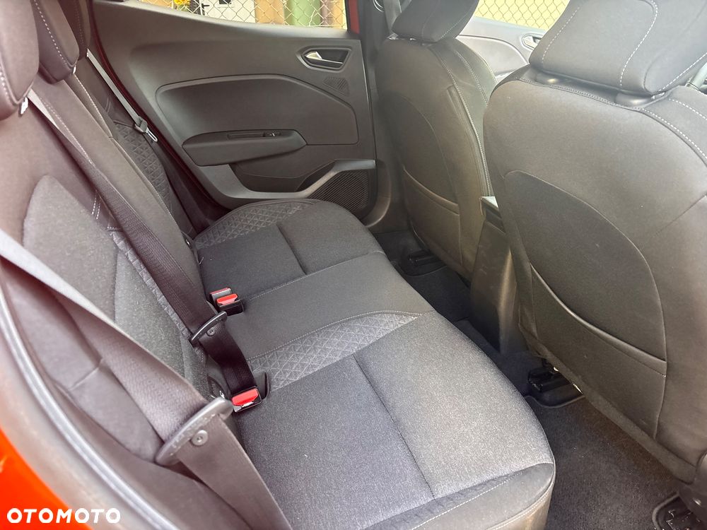 Renault Clio TCe 100 EXPERIENCE - 16
