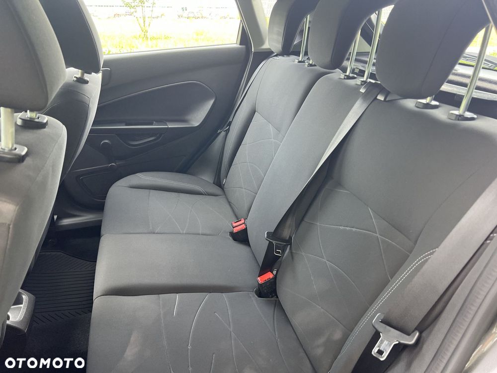 Ford Fiesta 1.25 Trend - 13