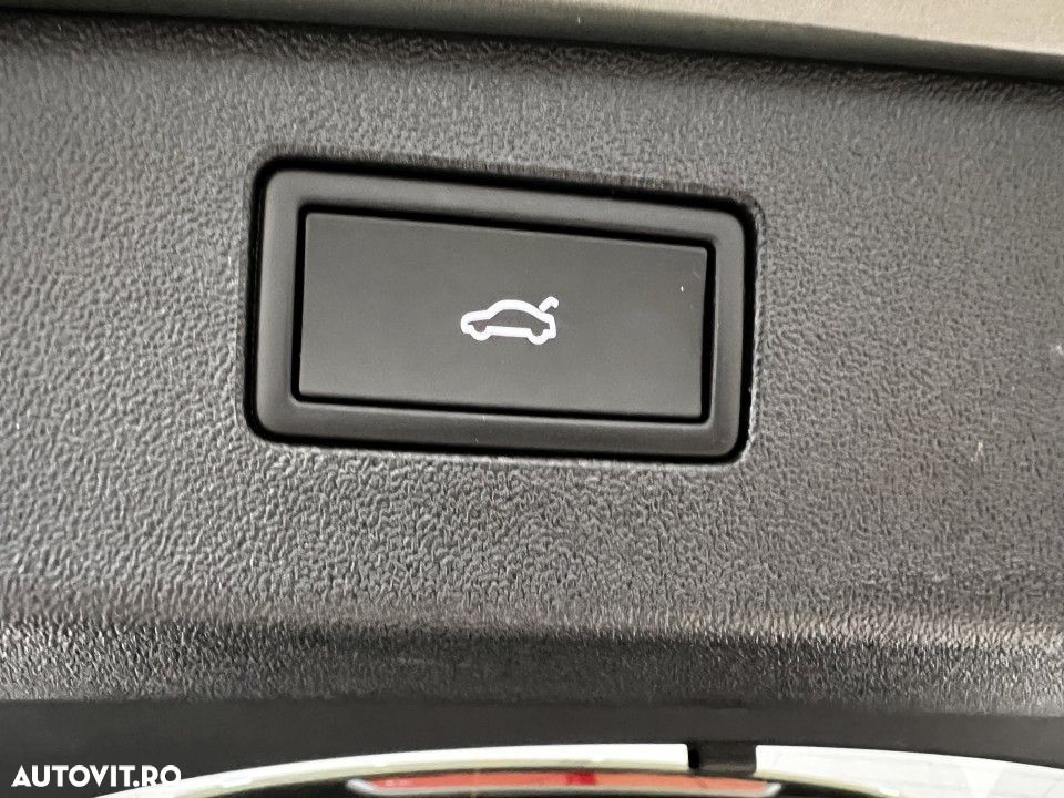 Volkswagen Tiguan 1.5 eTSI DSG MHEV Life - 28