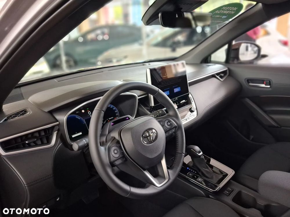 Toyota Corolla 1.8 Hybrid Style - 17