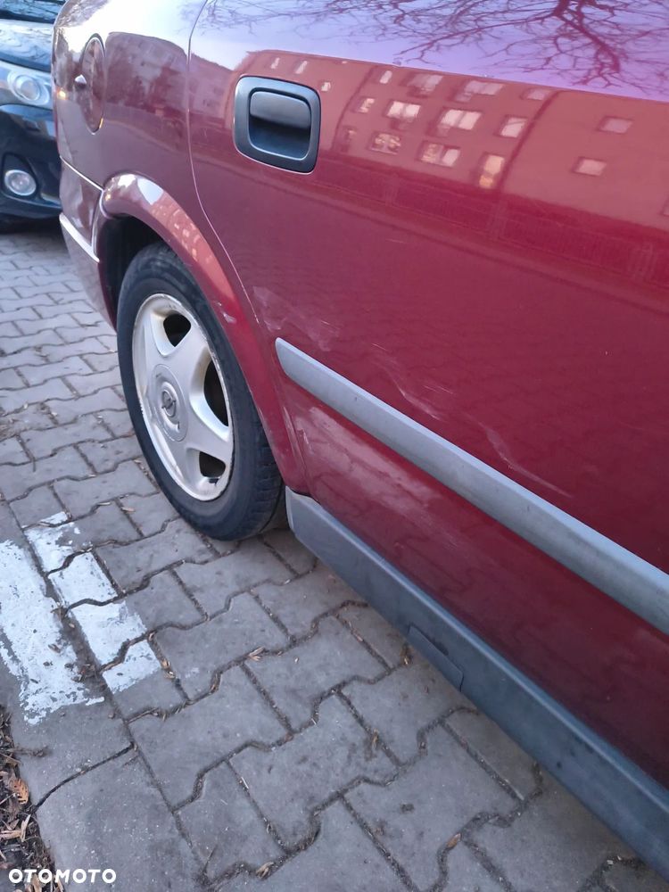 Opel Astra 1.8 16V Dream - 8