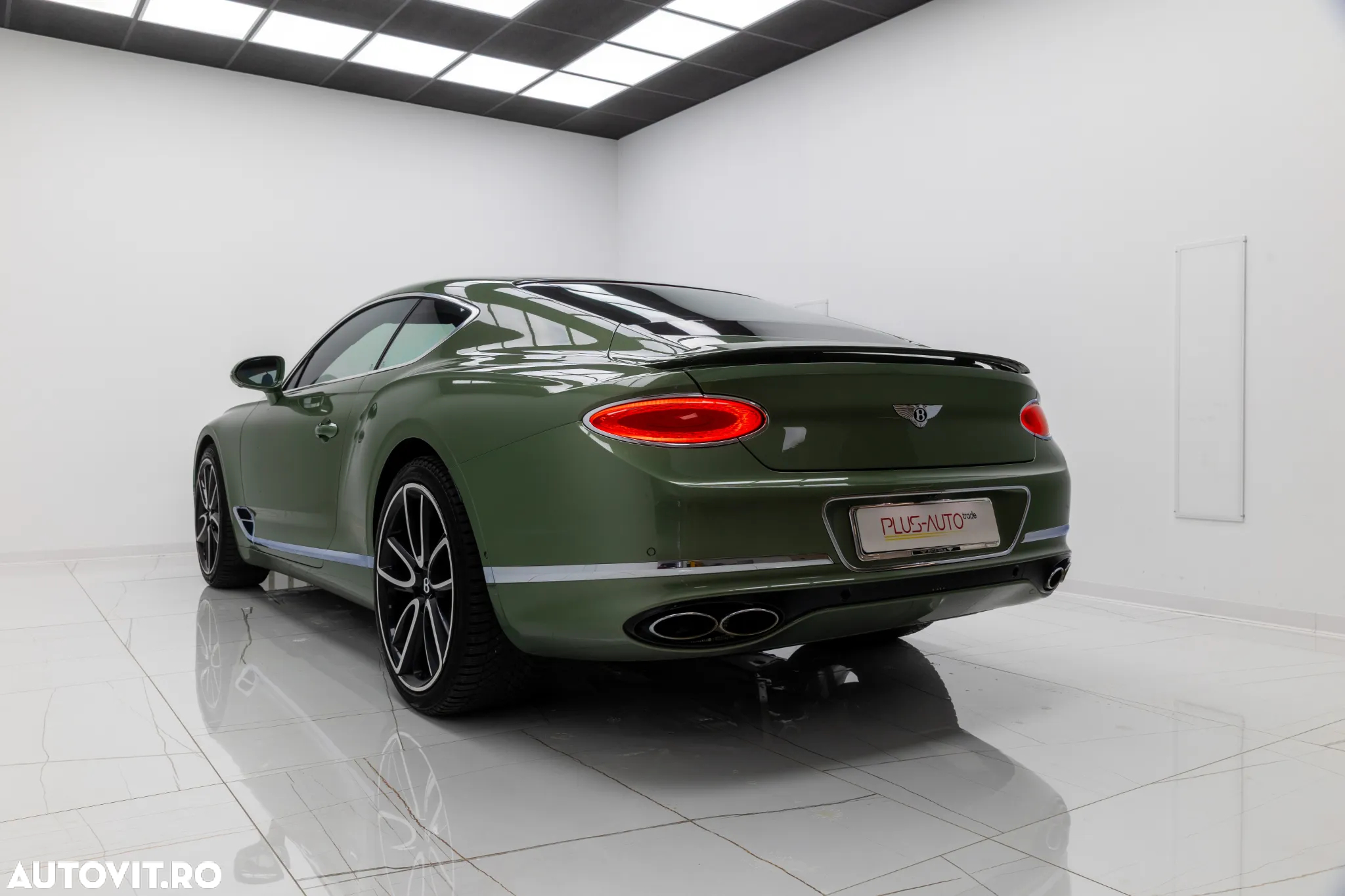 Bentley Continental New GT V8 - 18