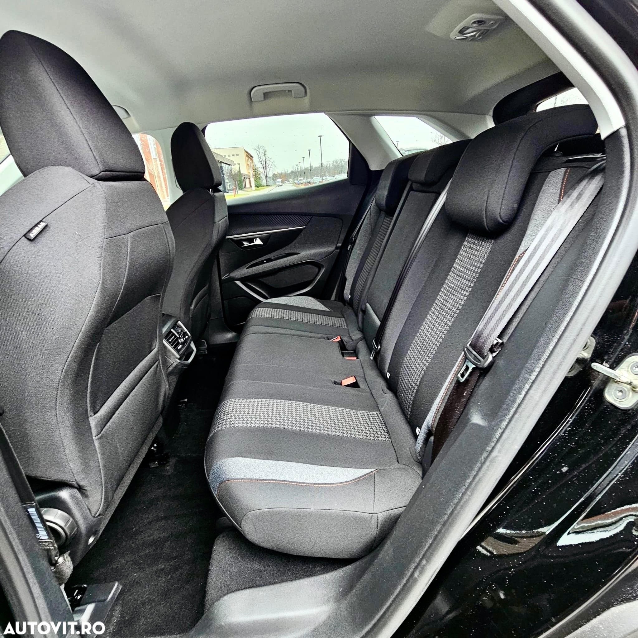 Peugeot 3008 1.5 BlueHDI 130 EAT8 Active Pack - 14