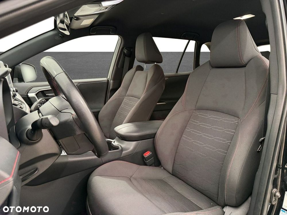 Toyota RAV4 - 11