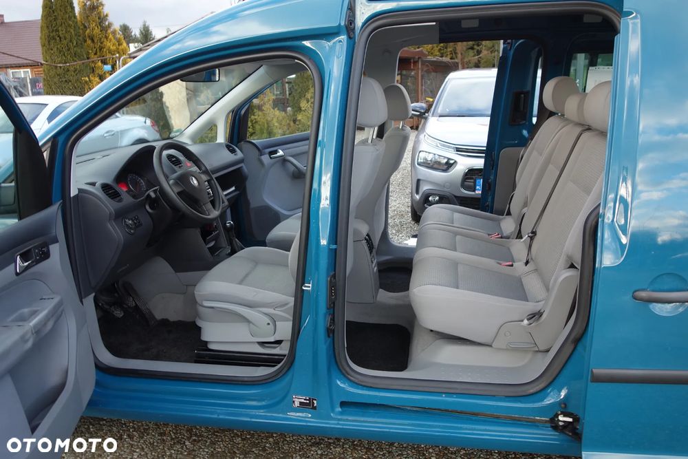 Volkswagen Caddy Life - 11