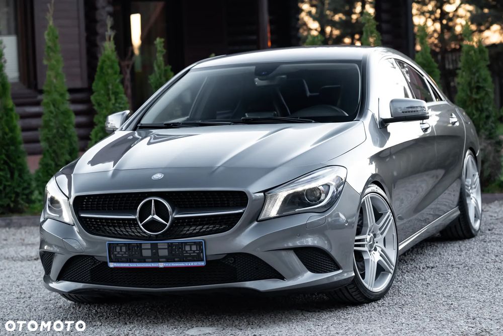 Mercedes-Benz CLA 250 7G-DCT