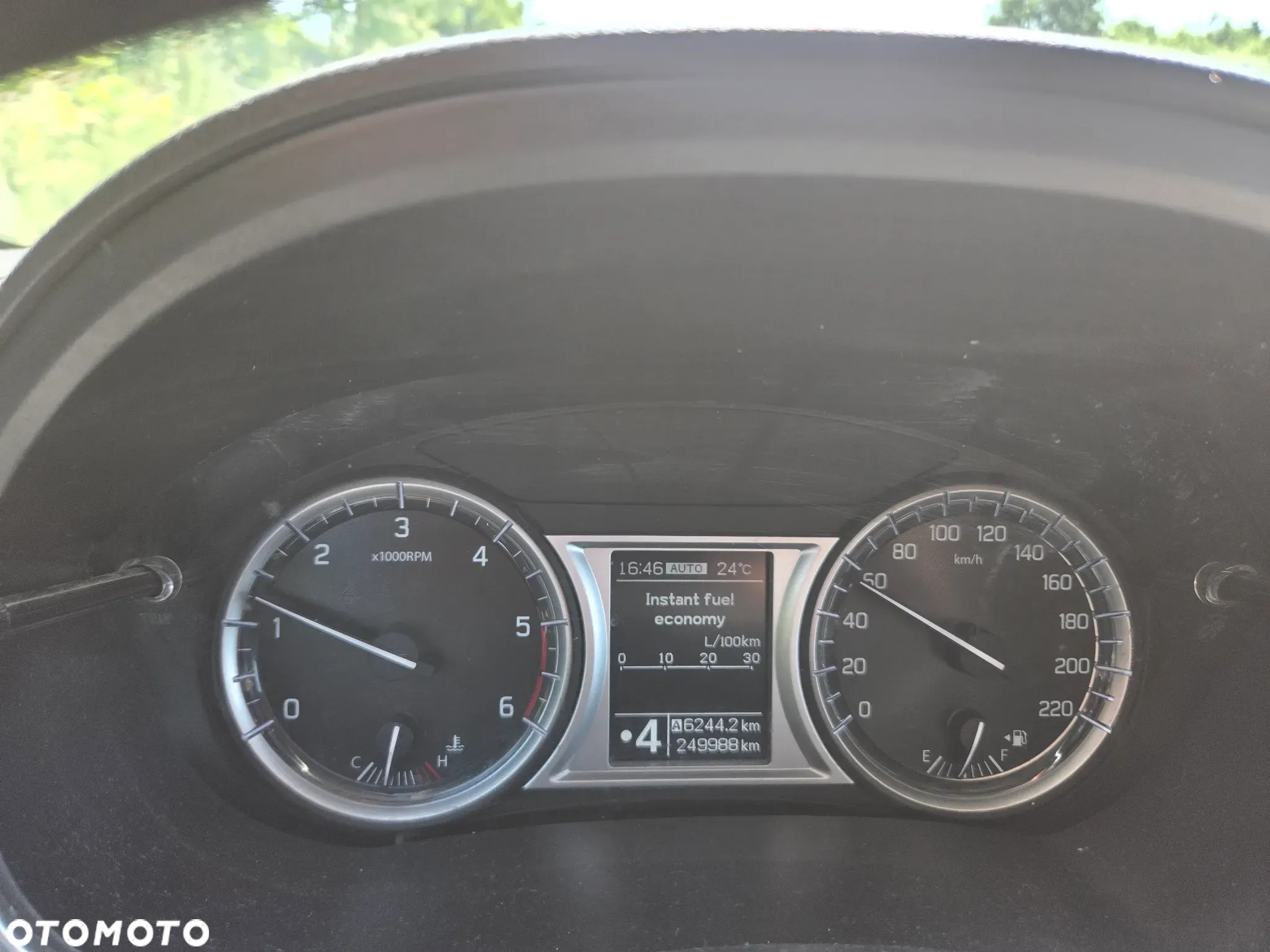 Suzuki Vitara 1.6 DDiS (4x4) Allgrip Comfort - 12
