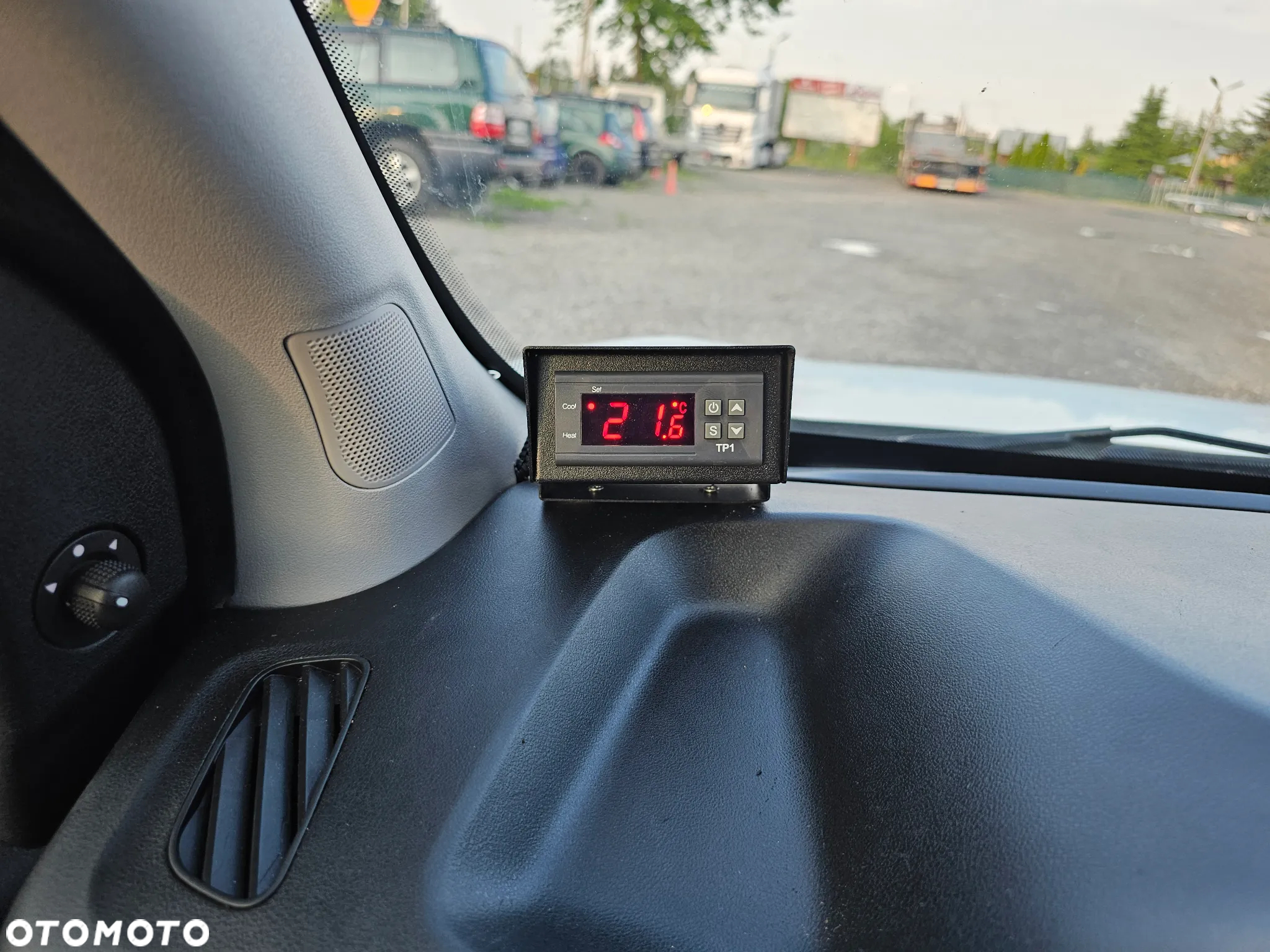 Fiat DOBLO CHLODNIA THERMOKING KLIMA EURO6 - 18
