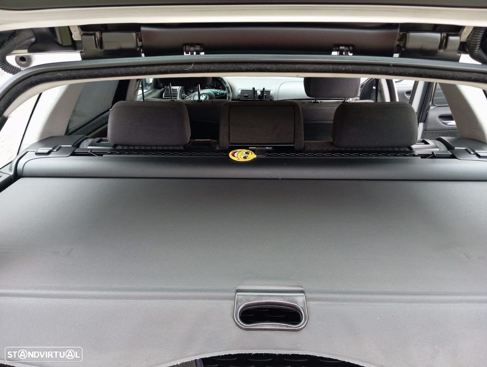 BMW 320 d Touring - 9