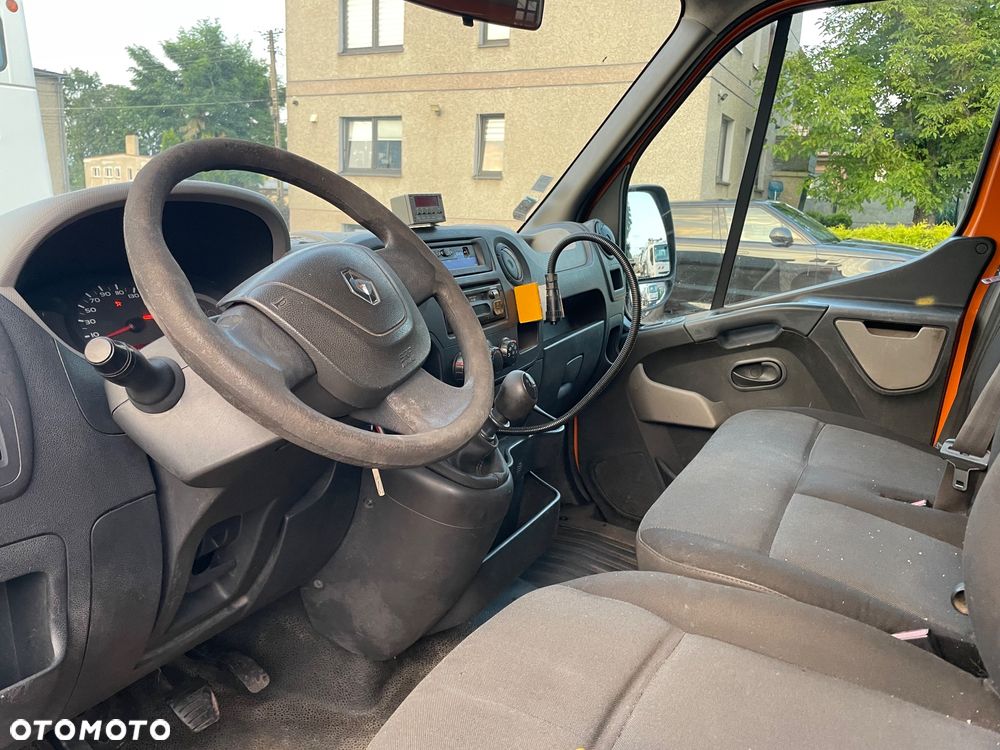 Renault Master wywrotka dubel kabina 7 osób - 19