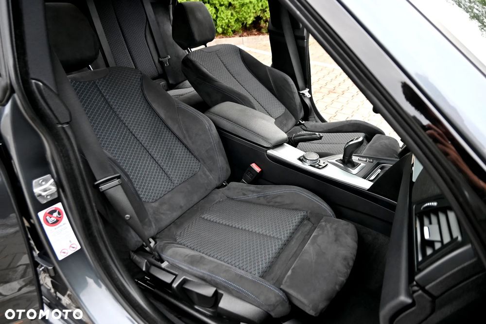 BMW 3GT 320d Sport-Aut Sport Line - 30
