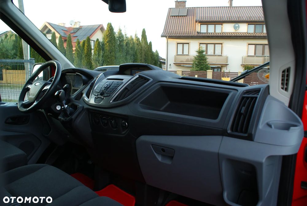 Ford Transit - 15