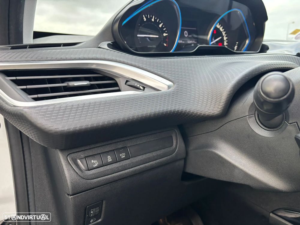 Peugeot 2008 PureTech 110 Stop&Start Allure - 39