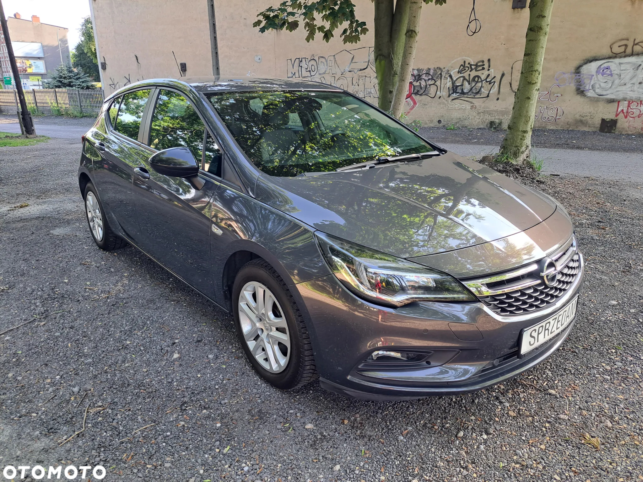Opel Astra 1.6 D (CDTI) Start/Stop Innovation - 2