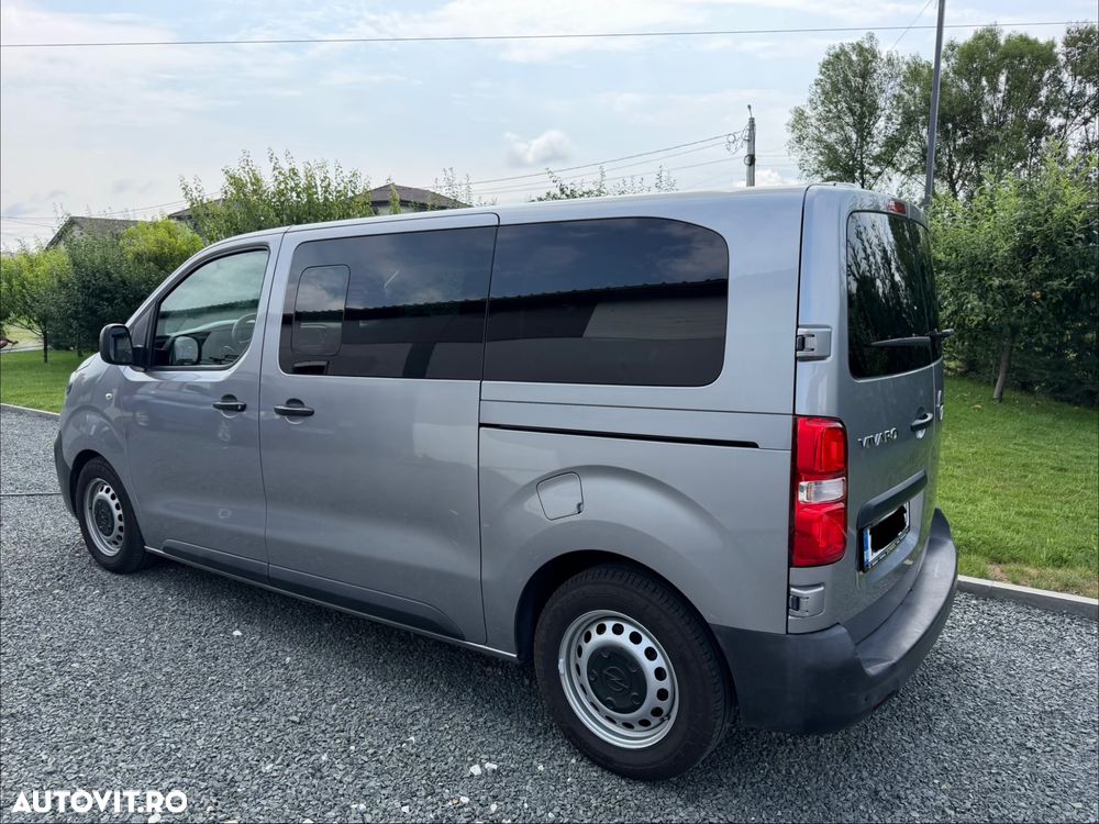 Opel Vivaro - 2