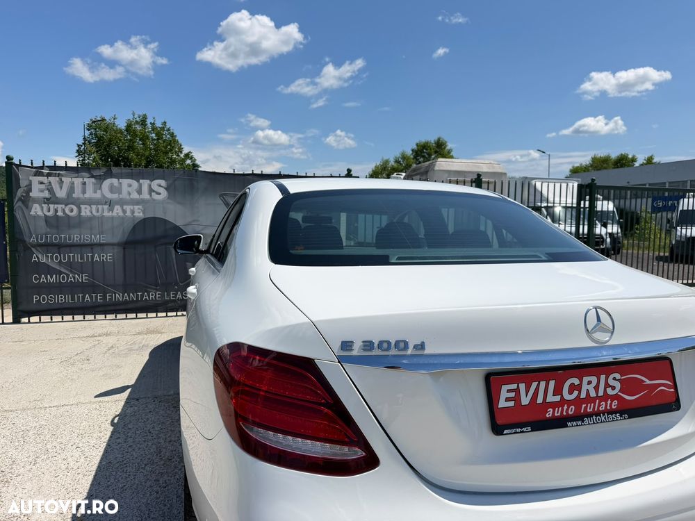 Mercedes-Benz E 300 d Aut. - 13