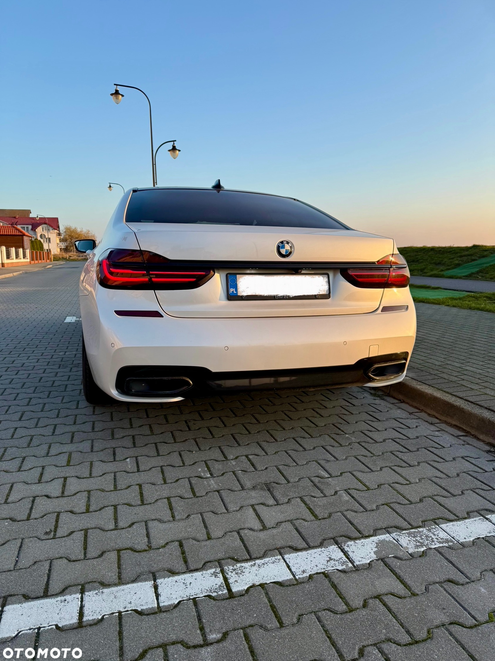 BMW Seria 7 - 9