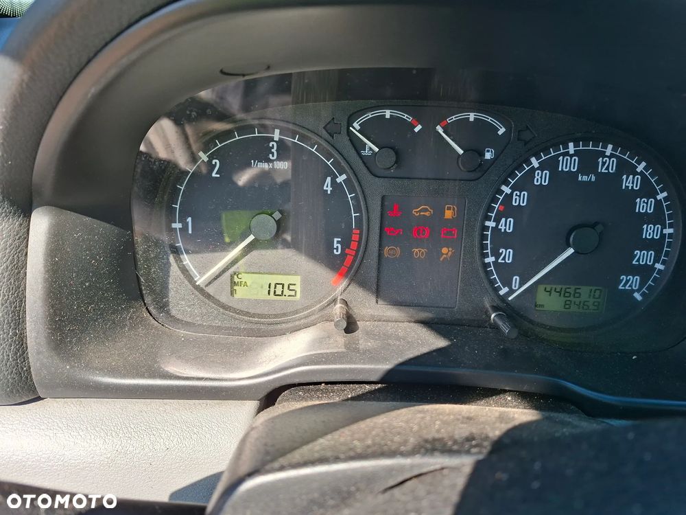 Skoda Octavia 1.9 TDI Generation I - 8