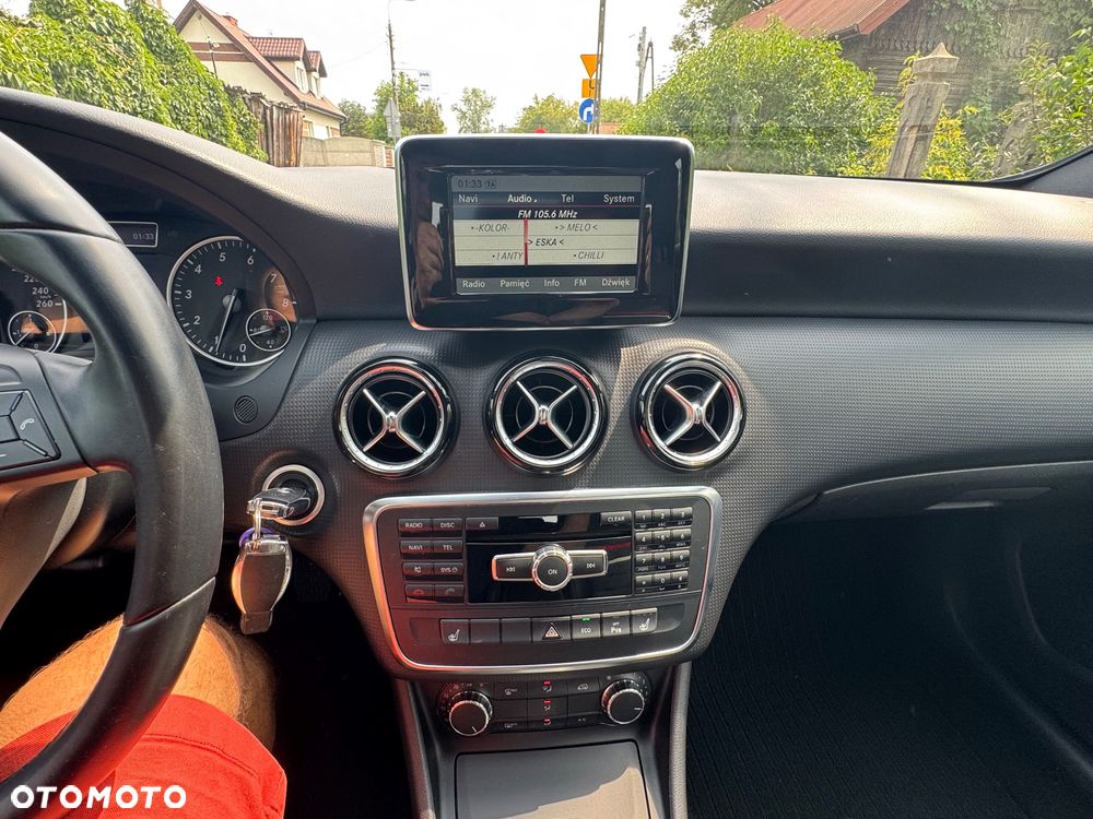 Mercedes-Benz Klasa A 180 BlueEfficiency Edition Style - 21