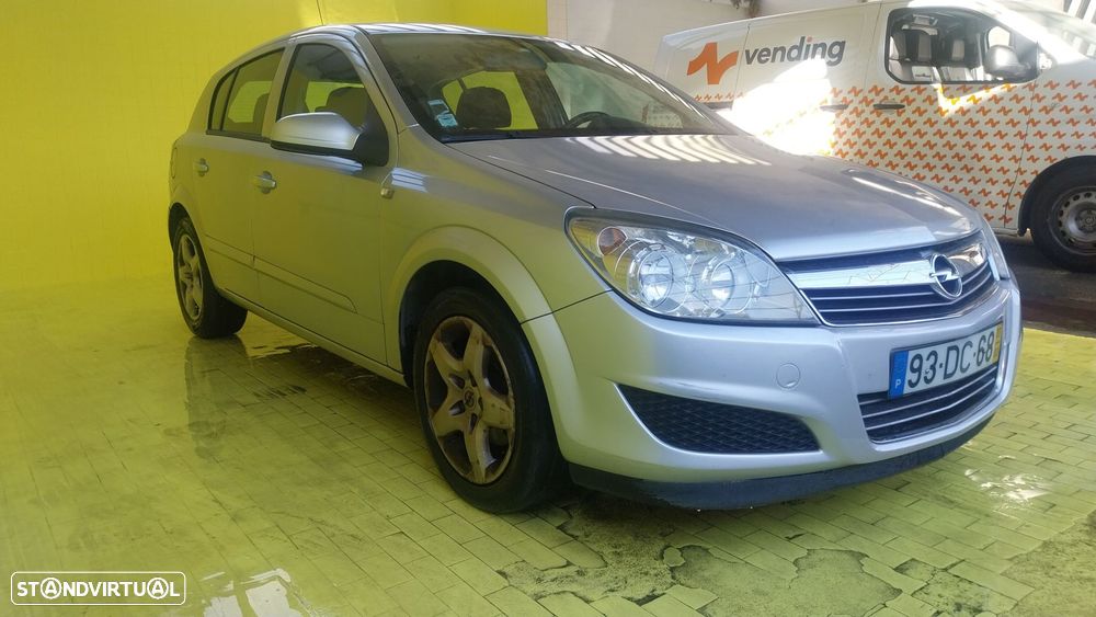 Opel Astra 1.3 CDTi Enjoy - 3