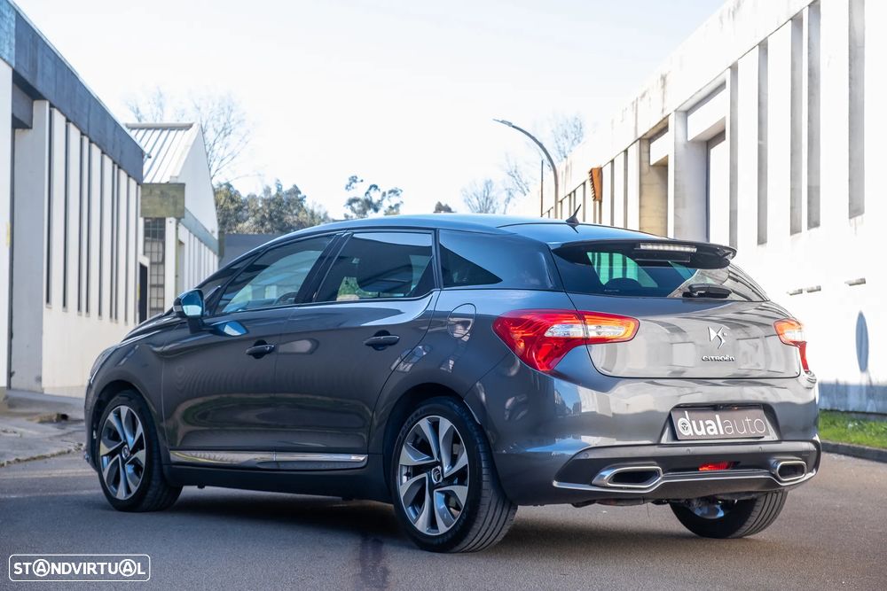 Citroën DS5 HDi 165 Aut. SportChic - 14
