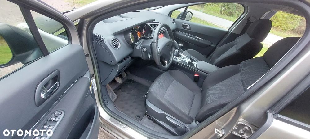 Peugeot 3008 - 26