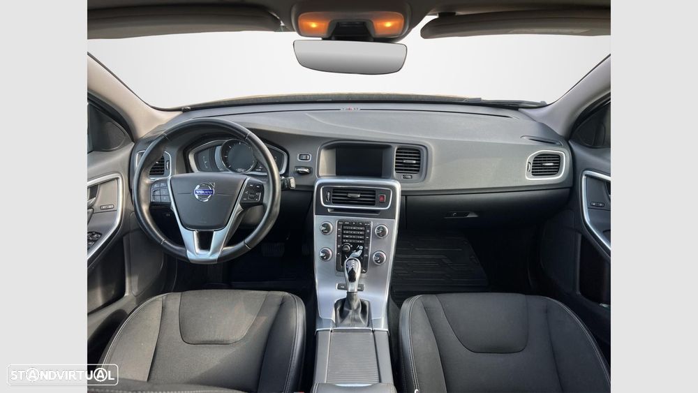 Volvo V60 - 13