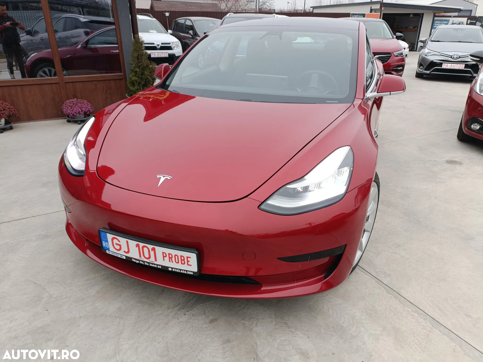 Tesla Model 3 Standard Reichweite Plus Hinterradantrieb - 2