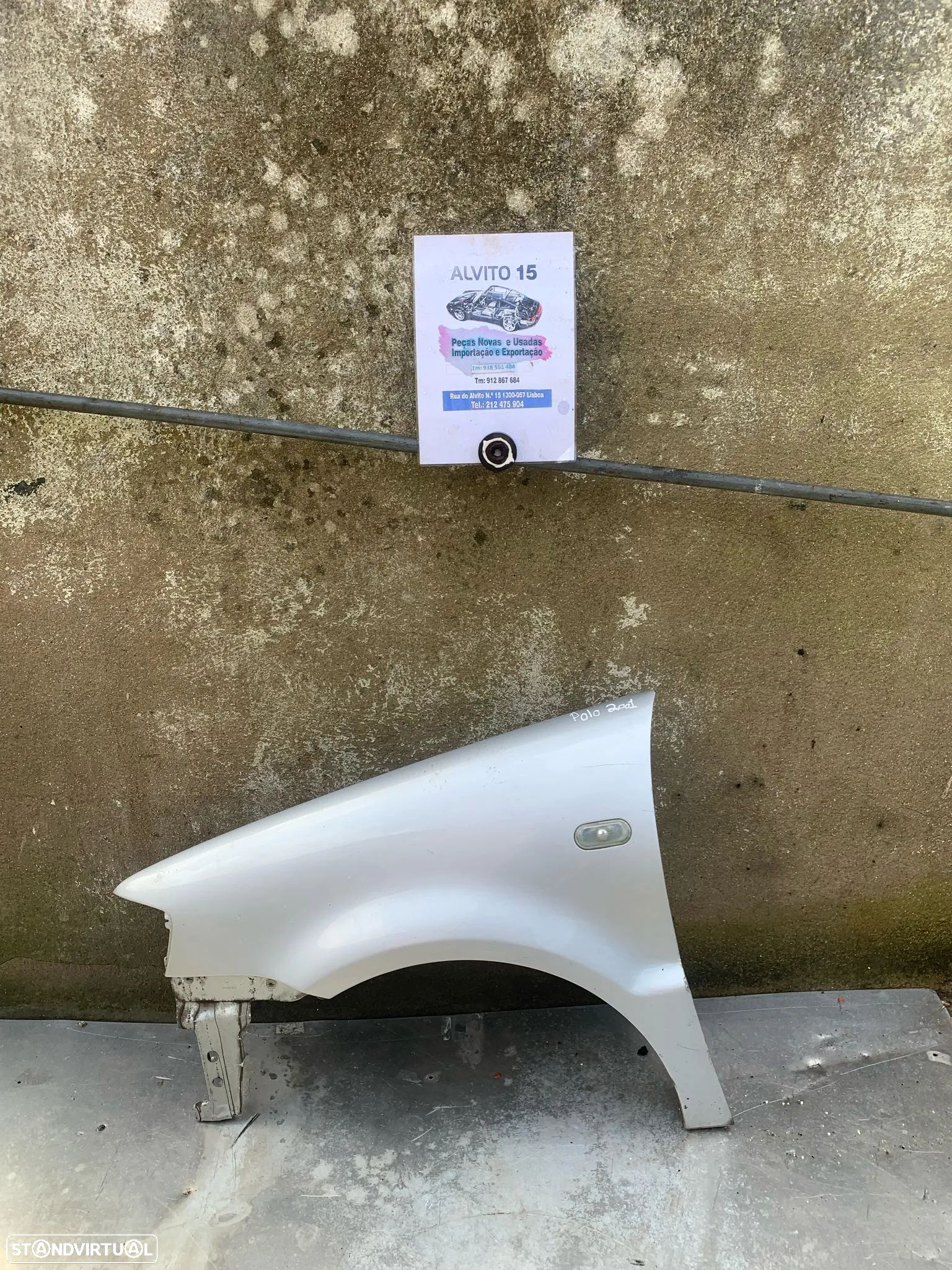 Guarda lamas esquerdo Volkswagen Polo 2001 - 1