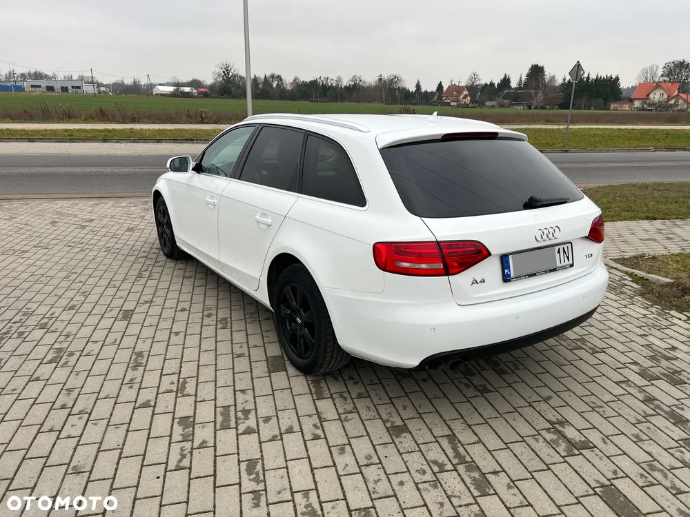 Audi A4 Avant 2.0 TDI DPF multitronic Ambition - 6